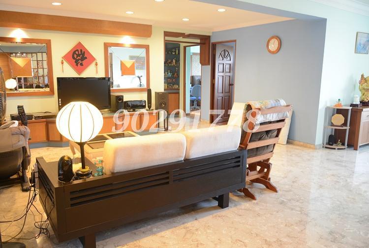 Blk 236 Pasir Ris Street 21 (Pasir Ris), HDB Executive #81610672